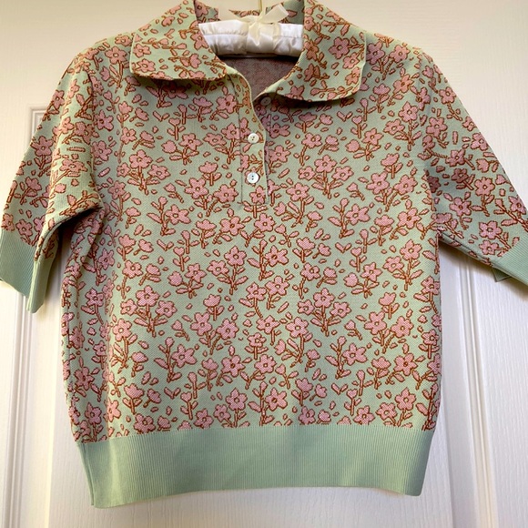 Zara Tops - Zara short sleeve top